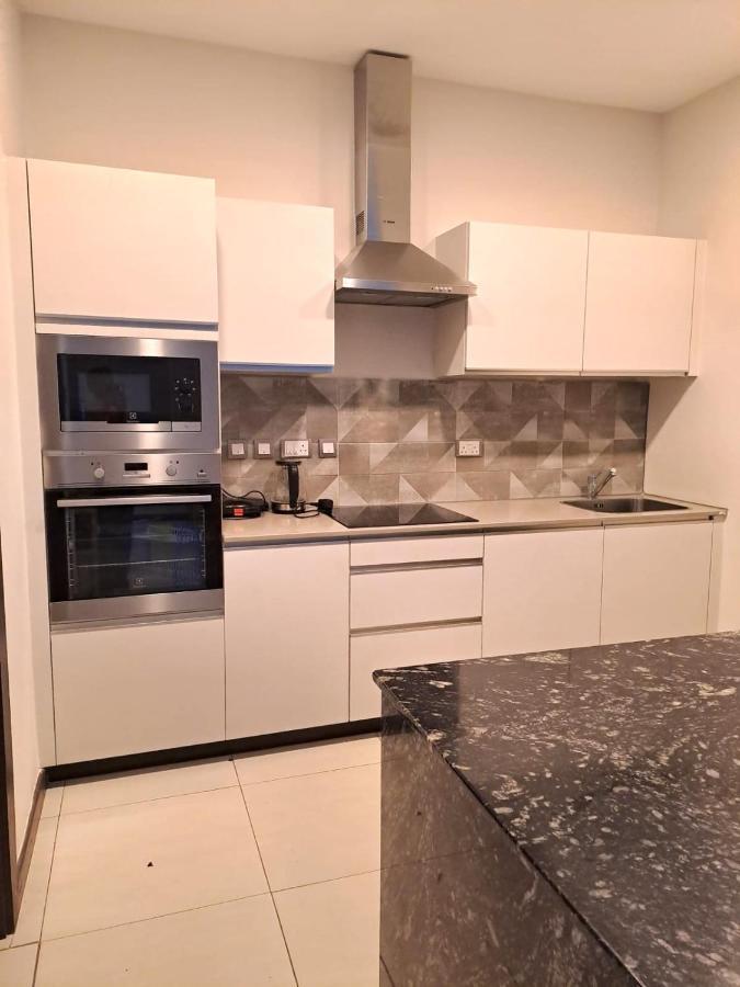 شقة Luxury Skynest With Gym And Pool In Westlands نيروبي المظهر الخارجي الصورة