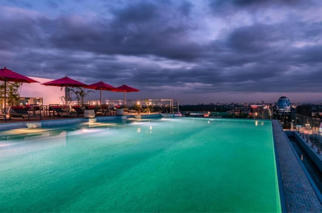 شقة Luxury Skynest With Gym And Pool In Westlands نيروبي المظهر الخارجي الصورة